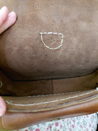 Bolso de cuero marrón chocolate