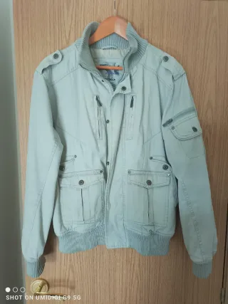 Cazadora hombre beige