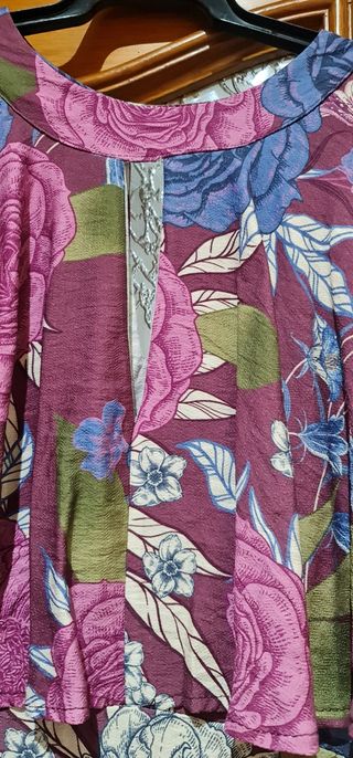 Precioso Vestido de Bonaire.Nuevo