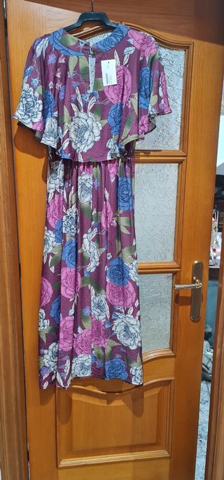 Precioso Vestido de Bonaire.Nuevo