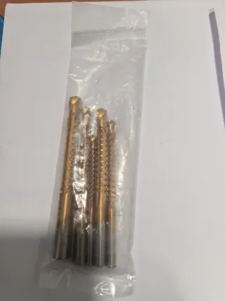 Brocas doradas para taladro