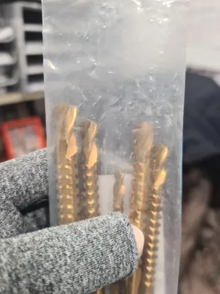 Brocas doradas para taladro