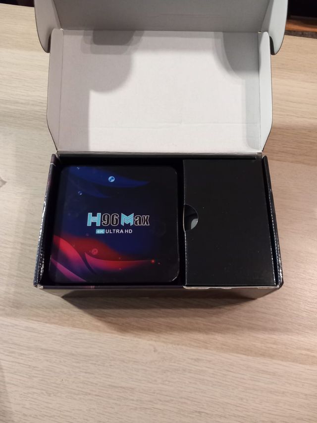 Smart TV Box H96 Max 4K Ultra HD