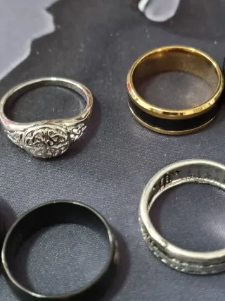 Lote 13 Anillos Varios Diseños y Tallas