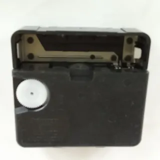 Reloj de pared blanco de 24,5 cm  , a estrenar