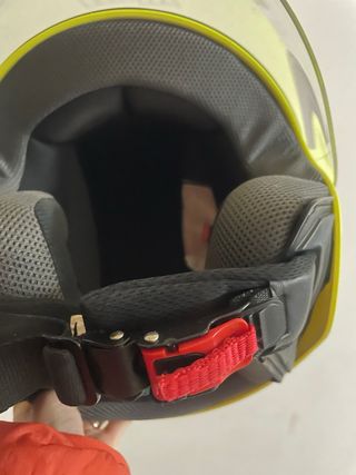 Casco moto Unik amarillo poco usado