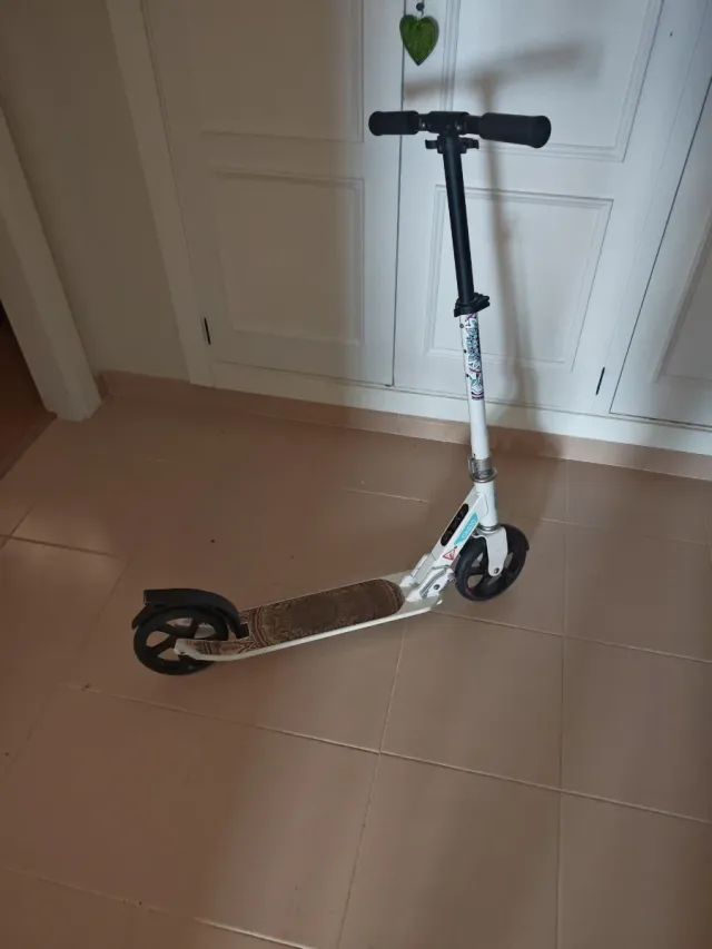 Patinete .solo Melilla.no rebajo