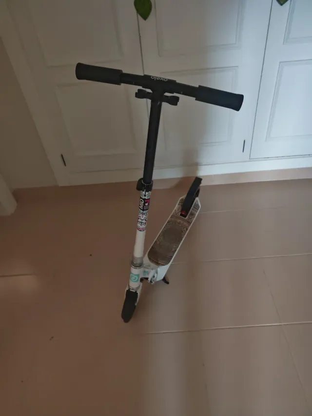 Patinete .solo Melilla.no rebajo