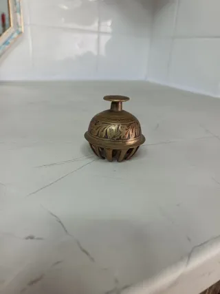 Campana de elefante decorada