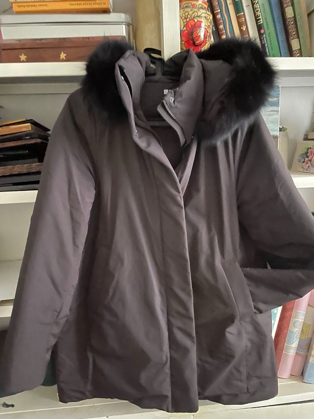 Parka Uniqlo Talla M Marrón