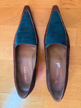 Zapato de mujer, n°40 (talla poco)