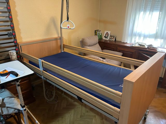 Cama ortopédica, como nueva