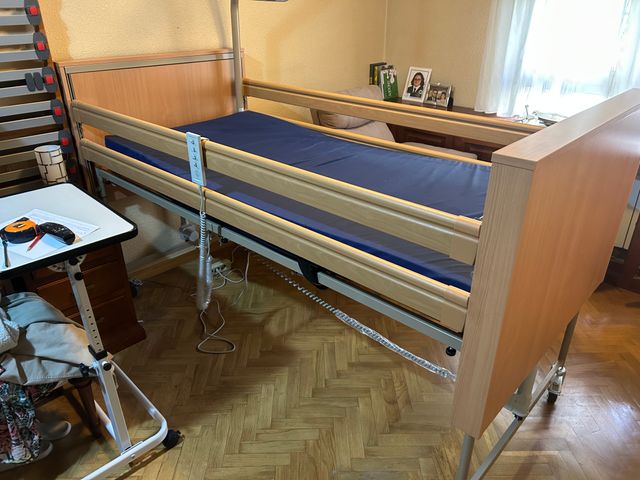 Cama ortopédica, como nueva