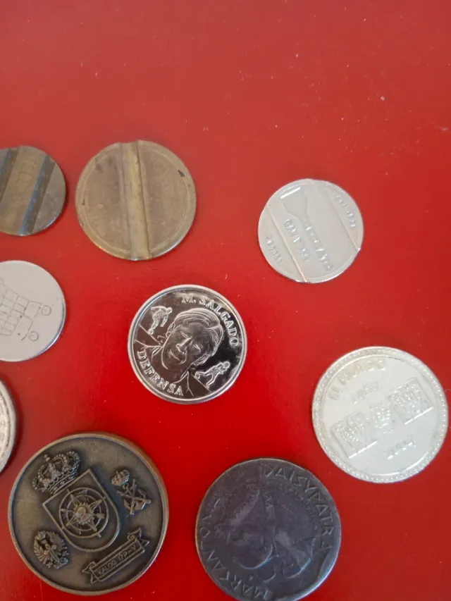 Fichas y monedas antiguas