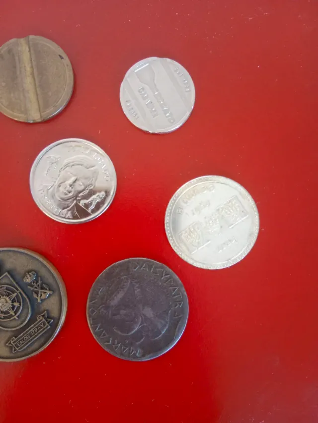 Fichas y monedas antiguas