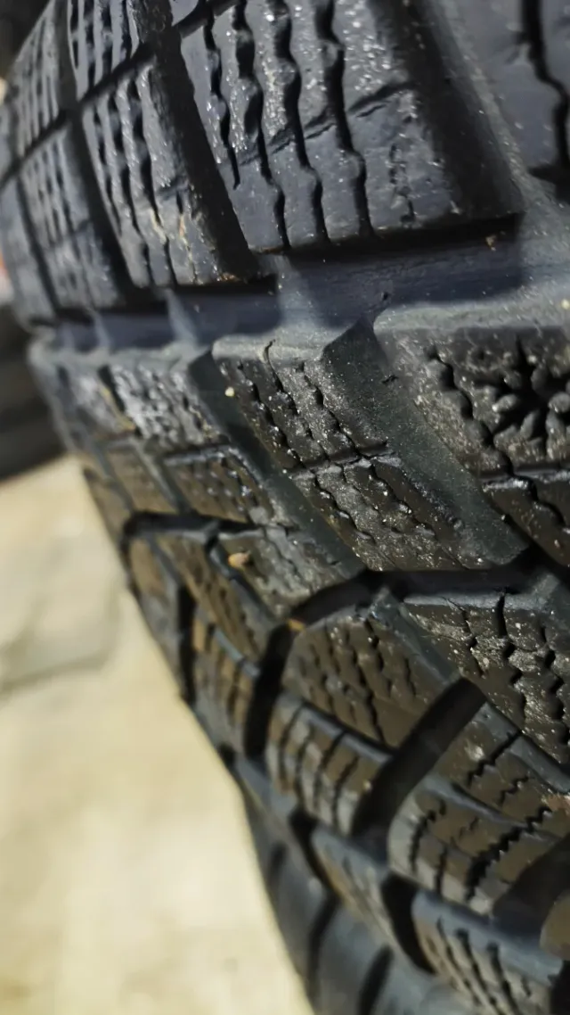 Llantas Mercedes 18 con neumáticos invierno