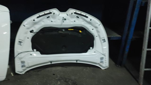 Capó Renault Clio V