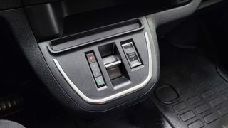 PEUGEOT e-Expert e-Expert Furgón 100kW Batería 75kWh Std