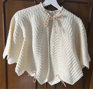 Mañanita artesanal vintage beige