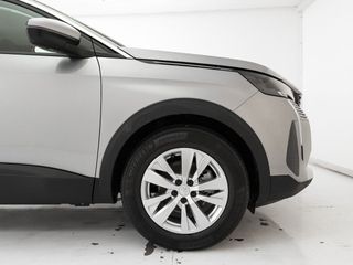 PEUGEOT 3008 1.2 PureTech 96KW SS Allure Pack EAT8