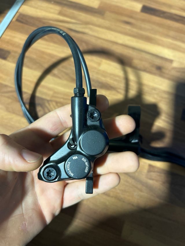 Freno Shimano MT420 4 pistones