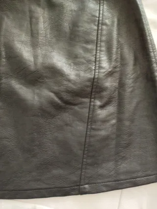 Minifalda Zara Piel Negra