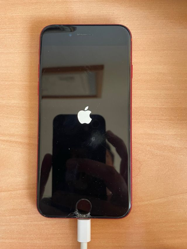 iPhone SE 2ª Gen 2020 Rojo