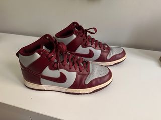 Nike Dunk High Corinto y Grises