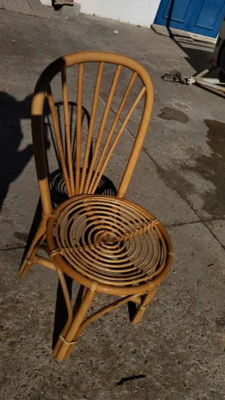 Conjunto muebles de bambú