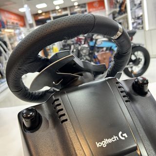 VOLANTE PARA XBOX LOGITECH G920 CON PEDALES Y CAJA + PALANCA DRIVING FORCE
