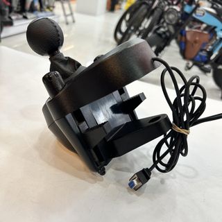 VOLANTE PARA XBOX LOGITECH G920 CON PEDALES Y CAJA + PALANCA DRIVING FORCE