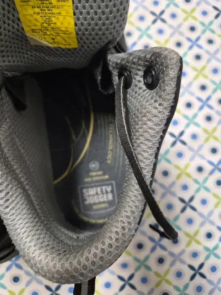 Botas de seguridad Safety Jogger negros