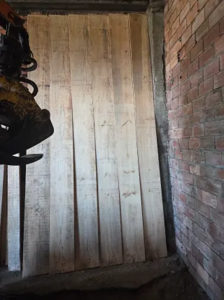 Tablas de pino para balderas