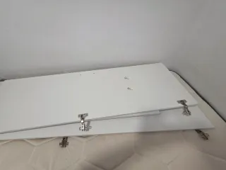 Guardaroba bianco con cassettiera IKEA