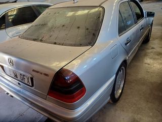 Mercedes-Benz Clase C 2008