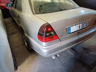 Mercedes-Benz Clase C 2008