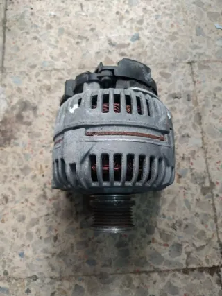 Alternador Audi A4 B8