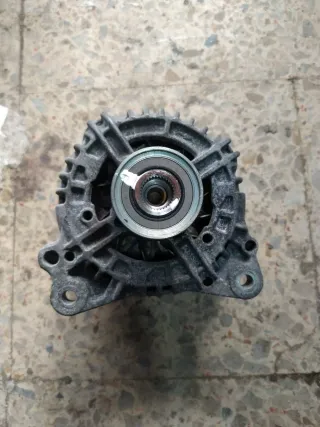 Alternador Audi A4 B8