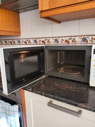 Microondas LG EasyClean