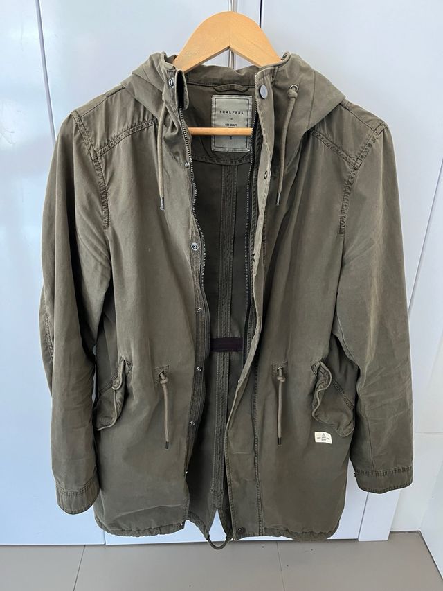 Parka verde oliva Scalpers