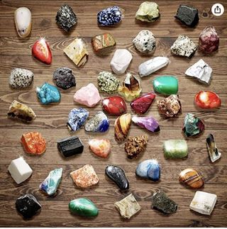 ◆NUOVO SIGILLATO◆ Collezione 48 minerali