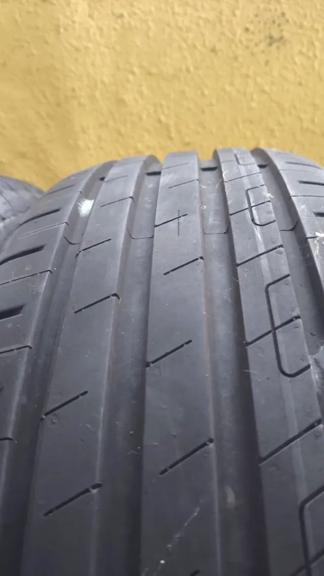 2 Neumáticos Goodyear EfficientGrip 205/60/16