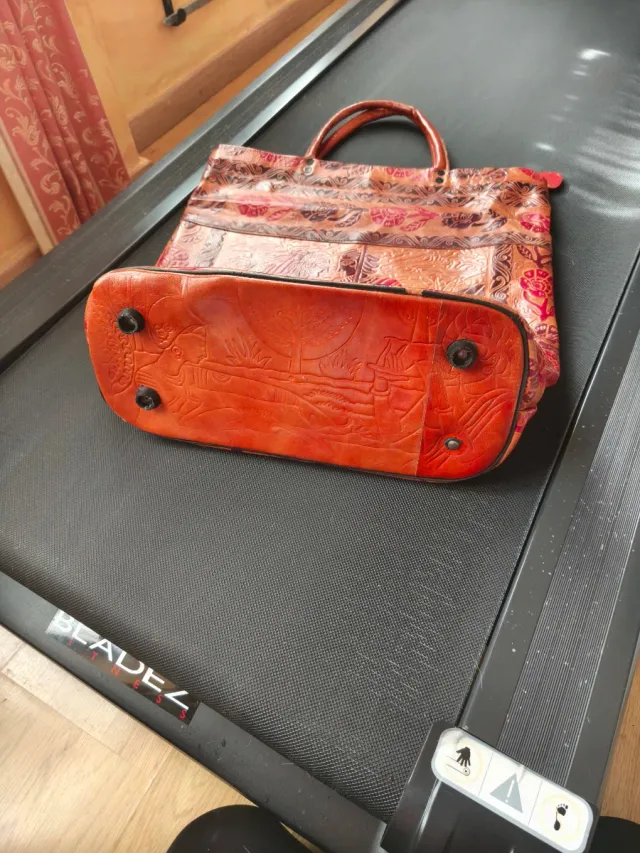 Bolsa de couro 40x40x15