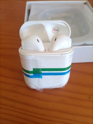 Auriculares i12