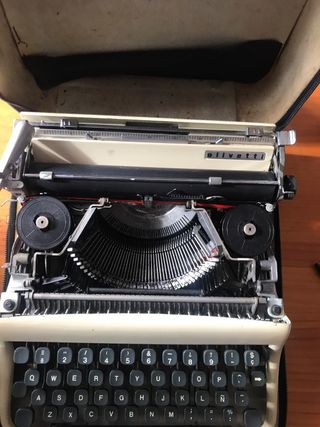 Olivetti Pluma 22 Máquina de Escribir