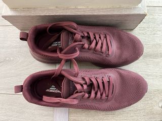 Zapatillas Skechers Moradas Talla 38