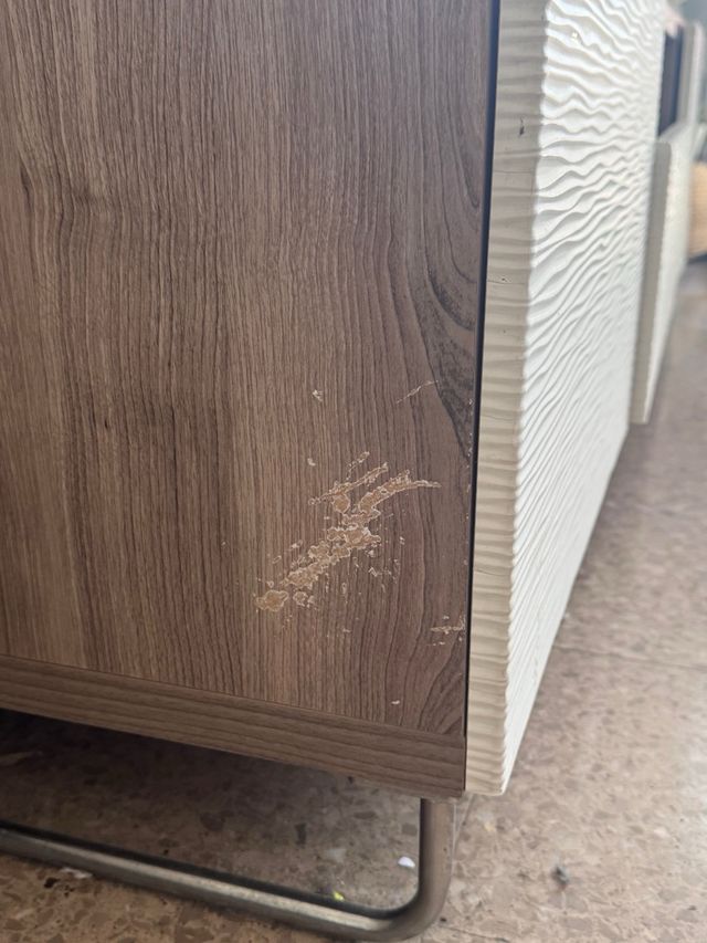 Mueble TV Ikea con cajón y puertas