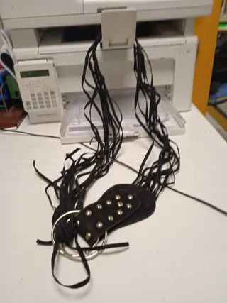 Cintura donna con frange e borchie