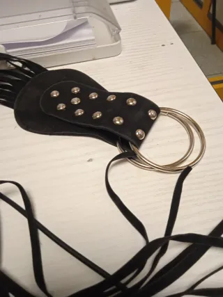 Cintura donna con frange e borchie