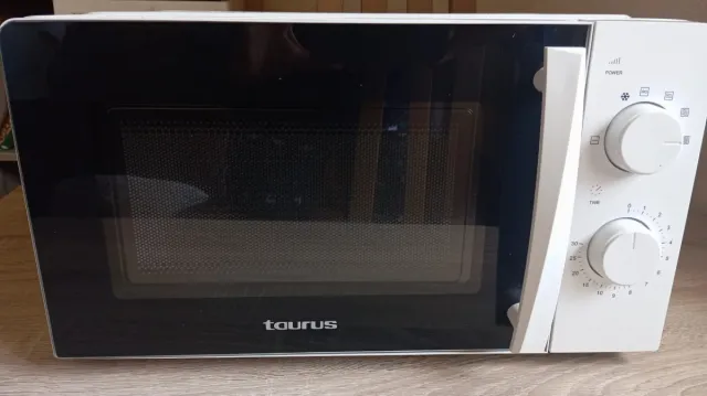Microondas Taurus Blanco